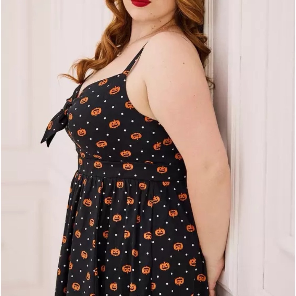 NWOT Torrid Retro Chic Polka Dot Pumpkin Halloween Pinup Swing Dress 3X 22 24 - Picture 7 of 15